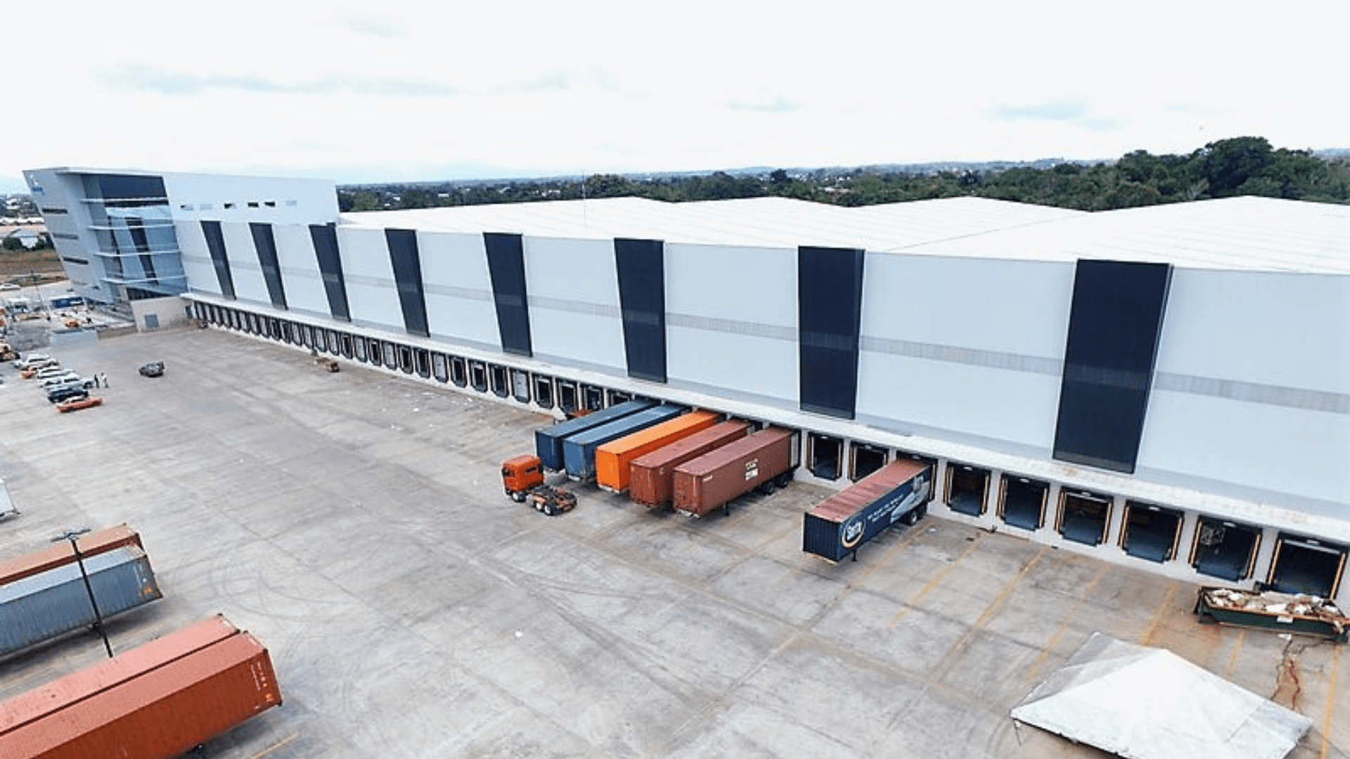 unicomer distribution center lateral view in trinidad